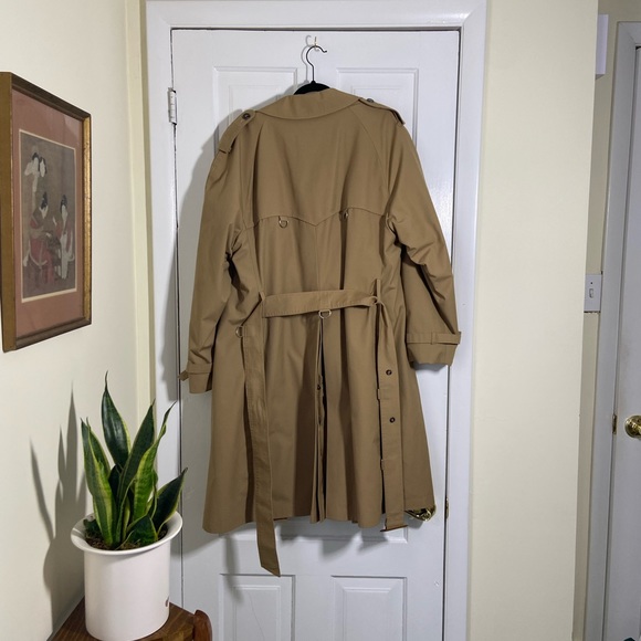 Vintage Mercedes Khaki/Tan Mid-Length Trench Coat - Picture 8 of 15